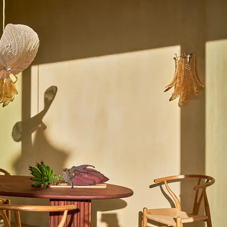 Pirate House Sea Front Private Pool Garden 펜션 *