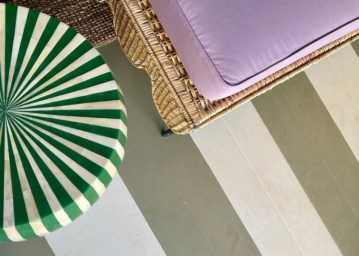 Casa vacanze Pirate House Sea Front Private Pool Garden