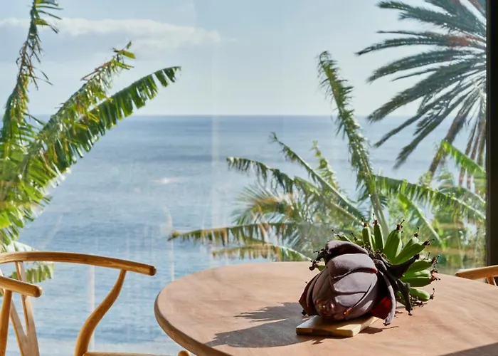 Casa vacanze Pirate House Sea Front Private Pool Garden Funchal (Madeira)